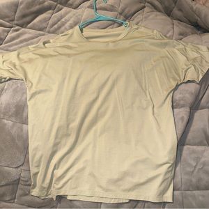 lululemon fundamental t-shirt